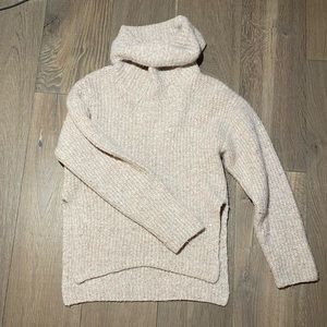 Aritzia Babaton sweater - XXS